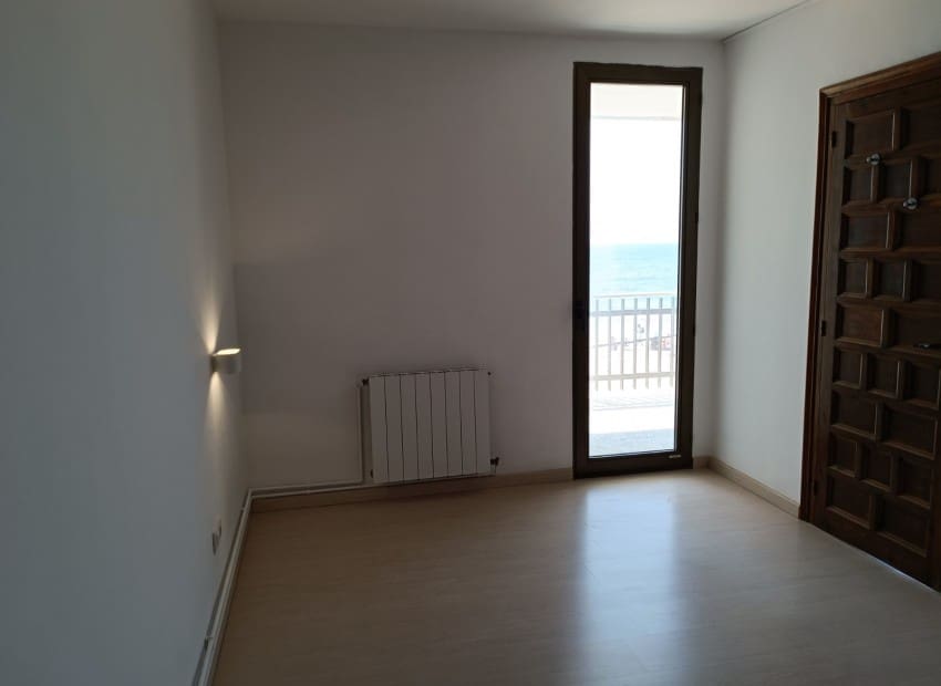 3 sypialnia Mieszkanie na sprzedaż w Calafell z garażem - 430 000 € (Ref: 9002361)