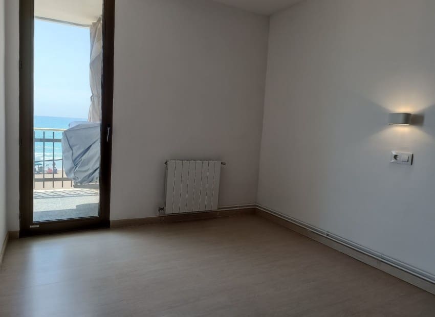 3 sypialnia Mieszkanie na sprzedaż w Calafell z garażem - 430 000 € (Ref: 9002361)