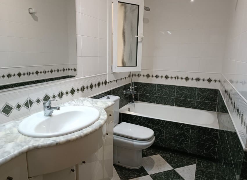 3 sypialnia Mieszkanie na sprzedaż w Calafell z garażem - 430 000 € (Ref: 9002361)