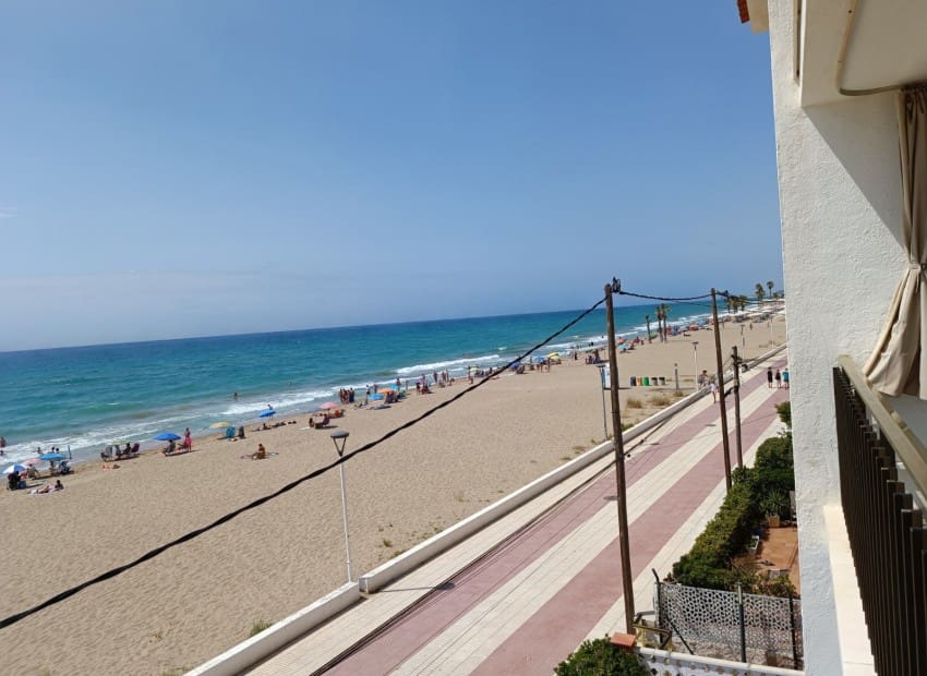 3 sypialnia Mieszkanie na sprzedaż w Calafell z garażem - 430 000 € (Ref: 9002361)