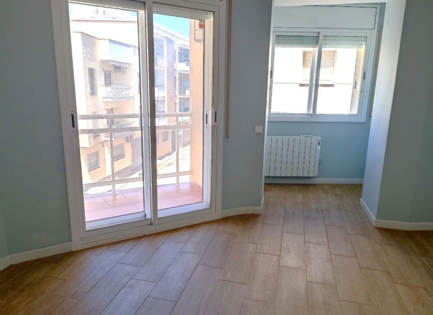 3 soveværelse Lejlighed til salg i Miami Playa / Miami Platja med garage - € 207.000 (Ref: 9023722)