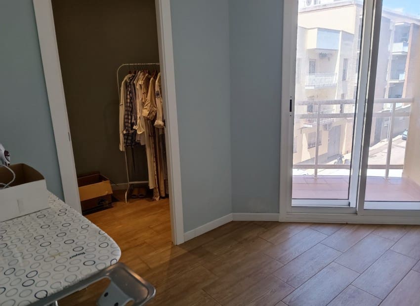 3 soveværelse Lejlighed til salg i Miami Playa / Miami Platja med garage - € 207.000 (Ref: 9023722)