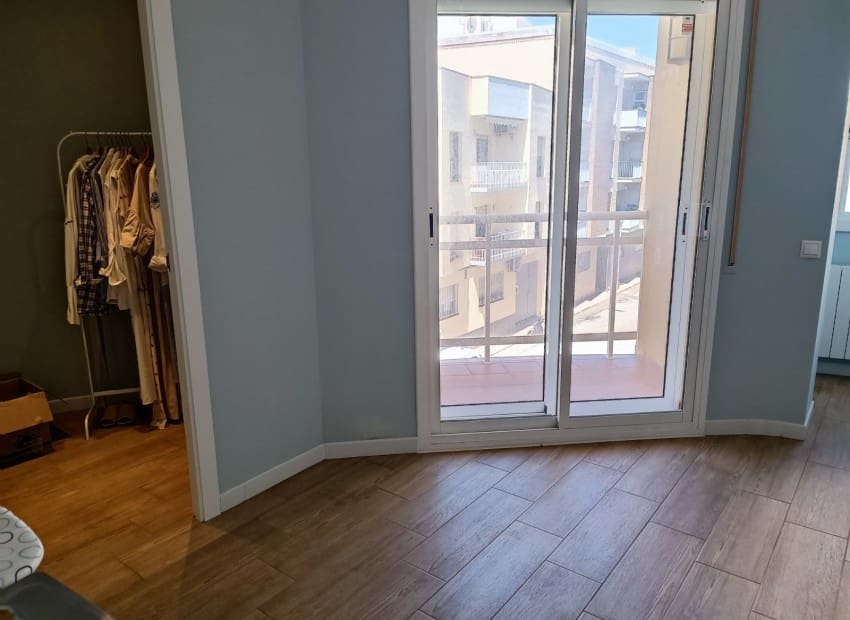 3 soveværelse Lejlighed til salg i Miami Playa / Miami Platja med garage - € 207.000 (Ref: 9023722)