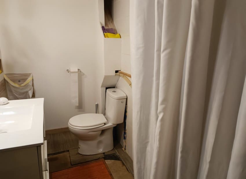 5 soverom Kommersiell til salgs i Barcelona by - € 375 000 (Ref: 9203479)