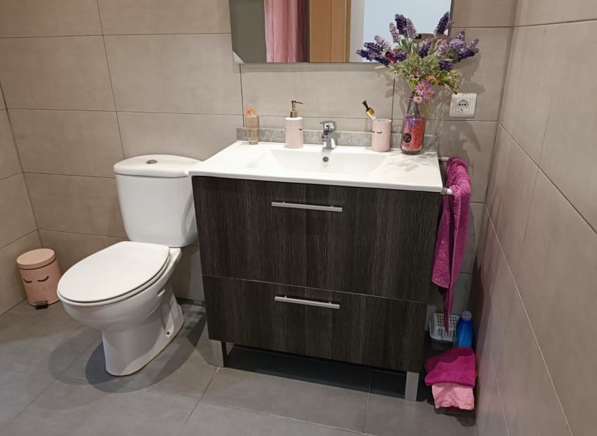 5 soverom Kommersiell til salgs i Barcelona by - € 375 000 (Ref: 9203479)