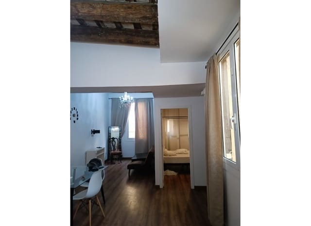 Piso de 2 habitaciones en Barcelona ciudad en venta - 370.000 € (Ref: 9295848)