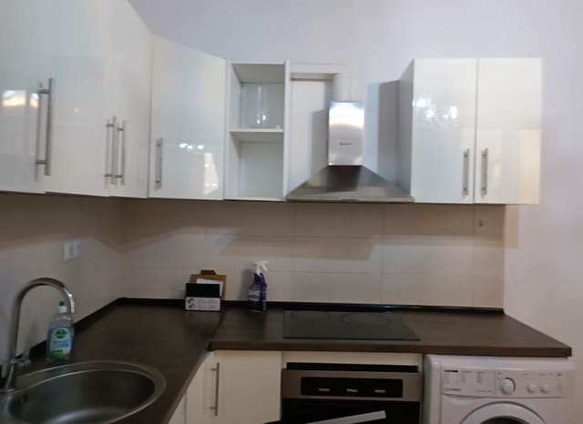 Piso de 2 habitaciones en Barcelona ciudad en venta - 370.000 € (Ref: 9295848)