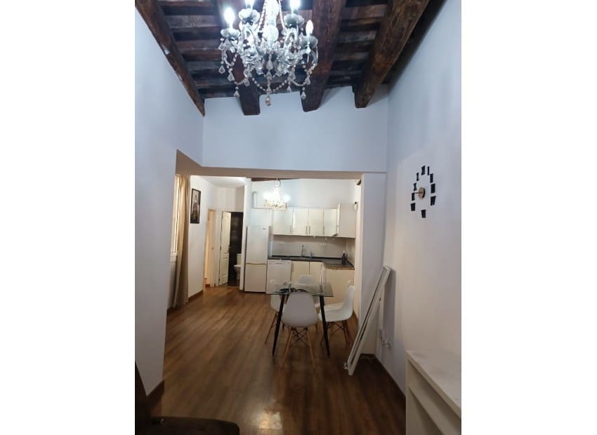Piso de 2 habitaciones en Barcelona ciudad en venta - 370.000 € (Ref: 9295848)