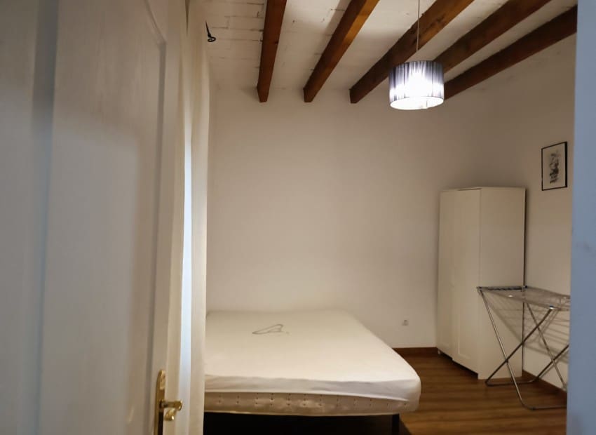 Piso de 2 habitaciones en Barcelona ciudad en venta - 370.000 € (Ref: 9295848)