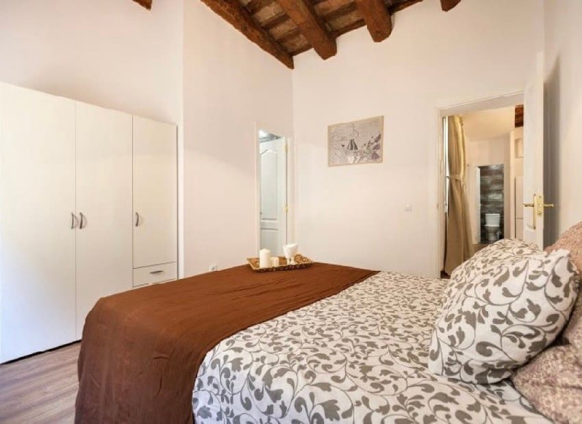 2 soveværelse Lejlighed til salg i Barcelona by - € 259.000 (Ref: 9295848)