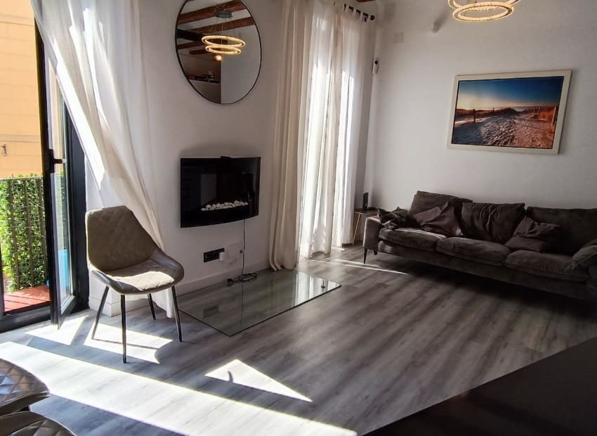 2 sovrum Lägenhet till salu i Barcelona stad - 480 000 € (Ref: 9295849)