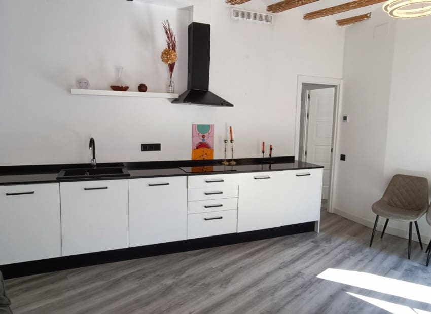 2 sovrum Lägenhet till salu i Barcelona stad - 480 000 € (Ref: 9295849)