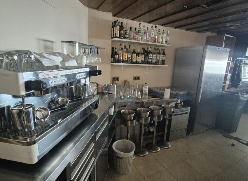 8 bedroom Restaurant/Bar for sale in Calafell - € 1,250,000 (Ref: 9298728)