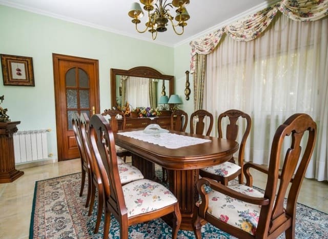 7 soverom Villa til salgs i Blanes med svømmebasseng - € 1 300 000 (Ref: 9344033)