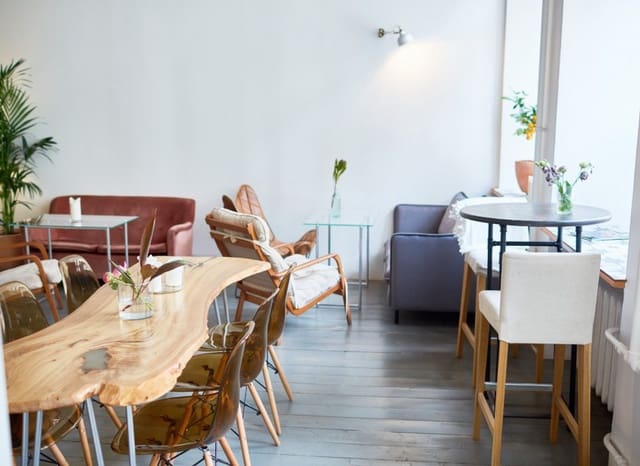 4 slaapkamer Commercieel te koop in Eixample, Barcelona stad - € 340.000 (Ref: 9705927)