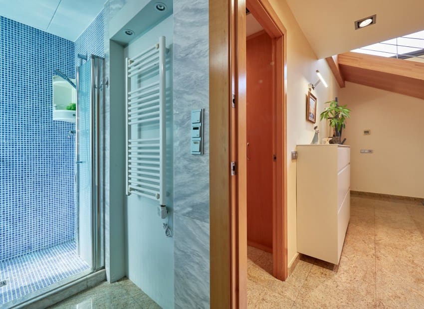 7 chambre Villa/Maison à vendre à Cunit avec piscine - 1 500 000 € (Ref: 9787846)