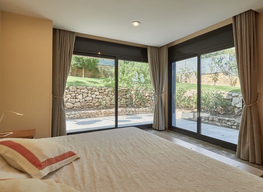 7 chambre Villa/Maison à vendre à Cunit avec piscine - 1 500 000 € (Ref: 9787846)