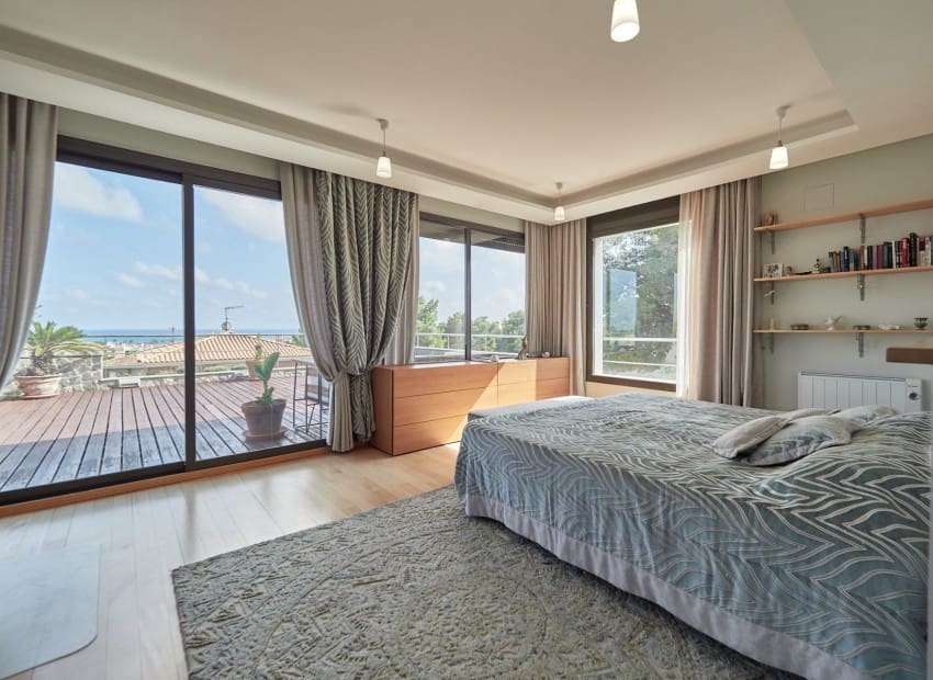 7 chambre Villa/Maison à vendre à Cunit avec piscine - 1 500 000 € (Ref: 9787846)