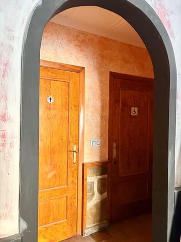 Commercieel te huur in Casillas, Murcia stad - € 500 (Ref: 9613976)