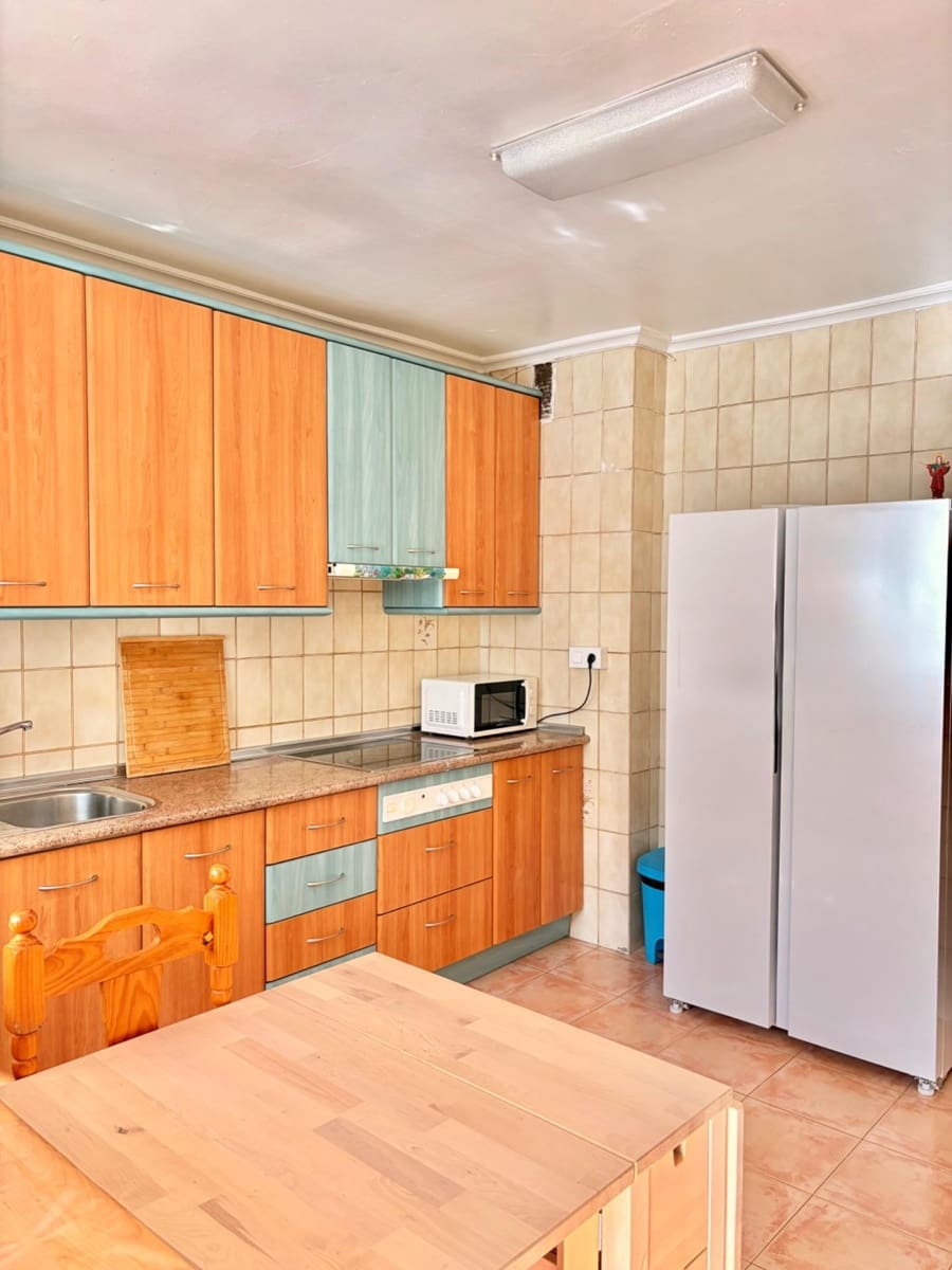 3 bedroom Flat for sale in Lo Pagan with garage - € 189,000 (Ref: 9613977)