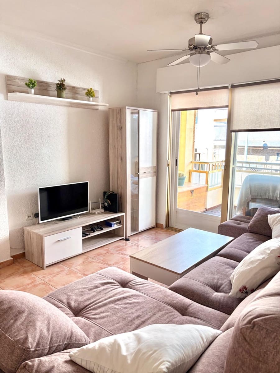 3 bedroom Flat for sale in Lo Pagan with garage - € 189,000 (Ref: 9613977)