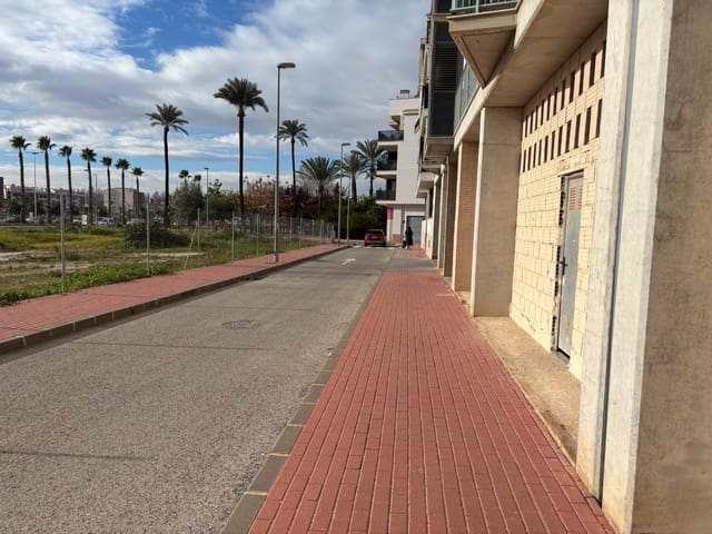 Commercieel te koop in Zarandona, Murcia stad - € 66.000 (Ref: 9613980)