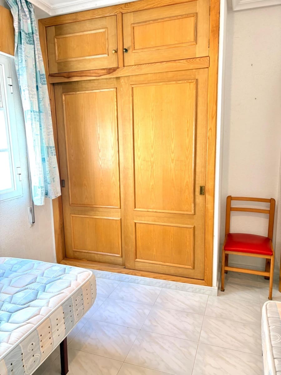 4 soverom Rekkehus til salgs i Pilar de la Horadada med garasje - € 205 000 (Ref: 9613982)