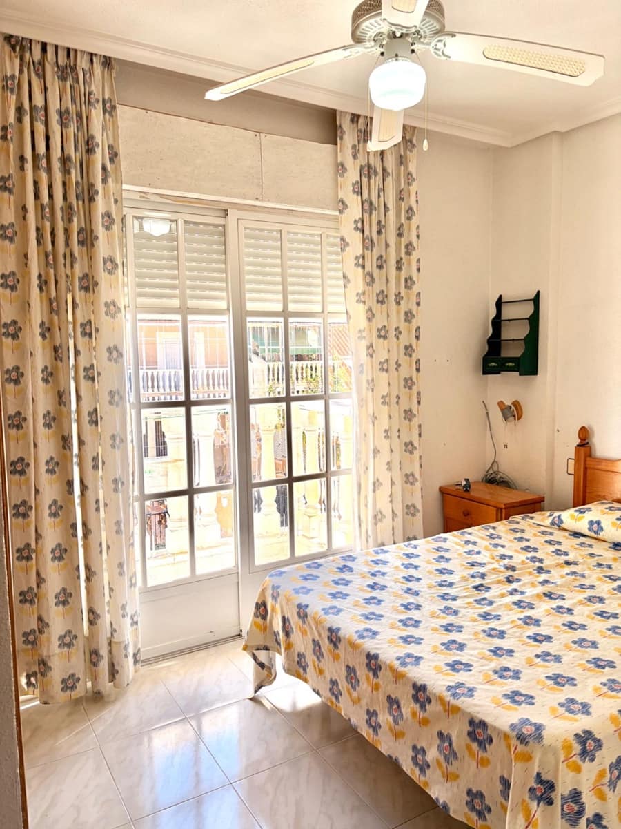 4 soverom Rekkehus til salgs i Pilar de la Horadada med garasje - € 205 000 (Ref: 9613982)