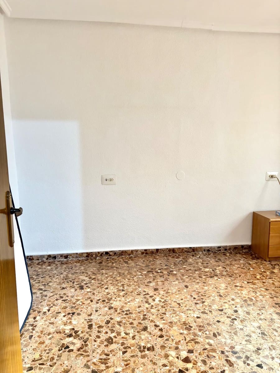 4 sovrum Semi-fristående Villa till salu i Alquerias - 115 000 € (Ref: 9613983)