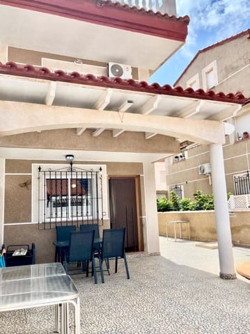 4 slaapkamer Halfvrijstaande villa te koop in Torre de la Horadada, Pilar de la Horadada met zwembad - € 245.000 (Ref: 9613984)