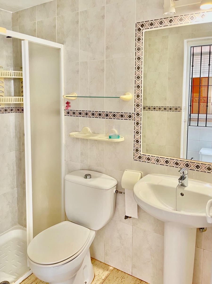 4 sovrum Semi-fristående Villa till salu i Torre de la Horadada med pool - 245 000 € (Ref: 9613984)