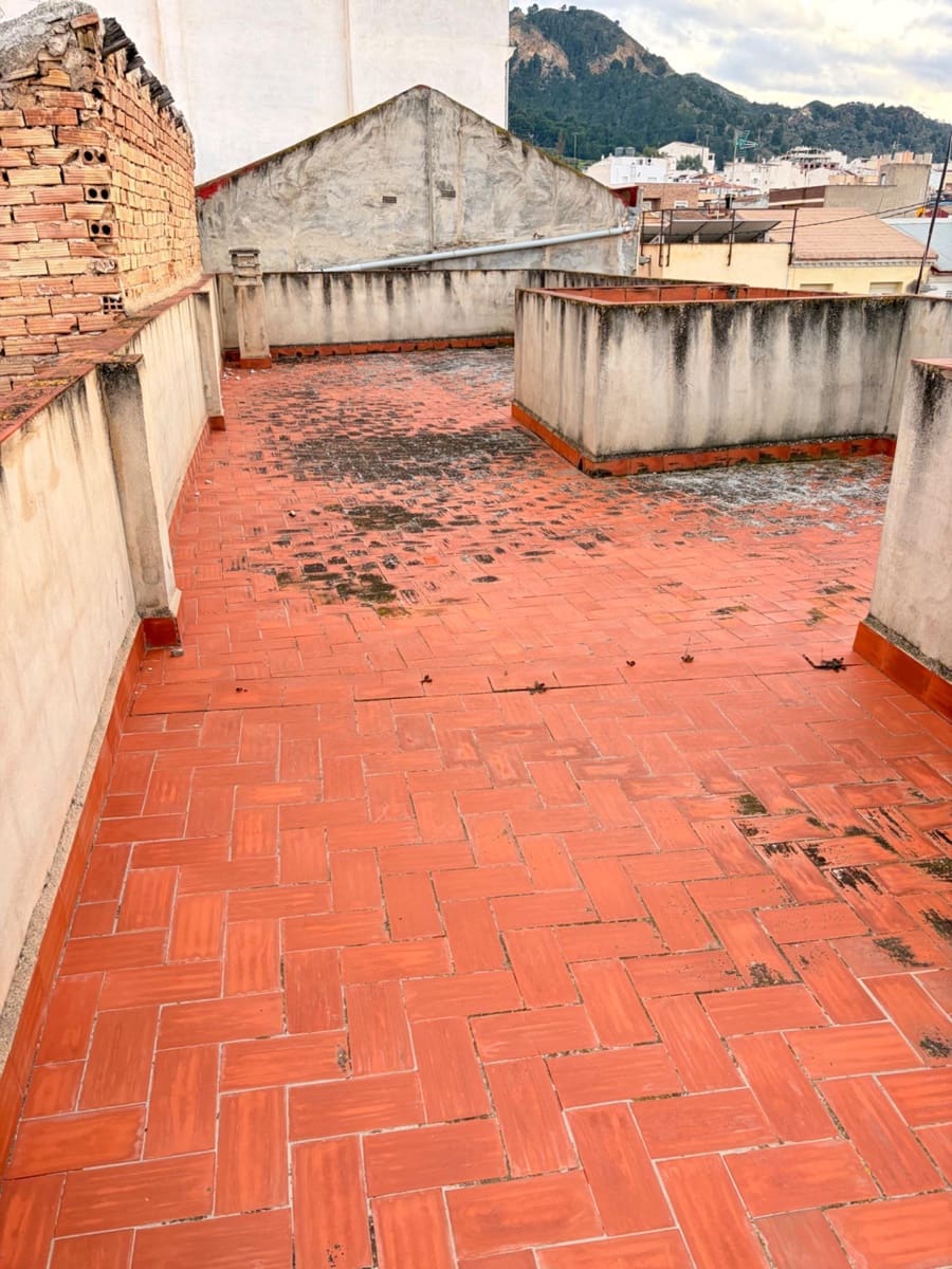 Hus til salgs i Torreaguera - € 95 000 (Ref: 9613985)