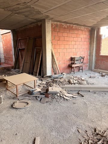 Hus til salgs i Torreagüera, Murcia by - € 95 000 (Ref: 9613985)