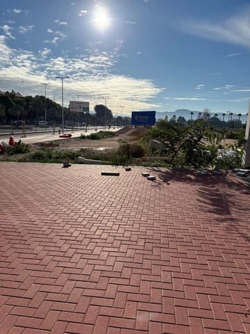 Commercieel te koop in Zarandona, Murcia stad - € 146.000 (Ref: 9613988)