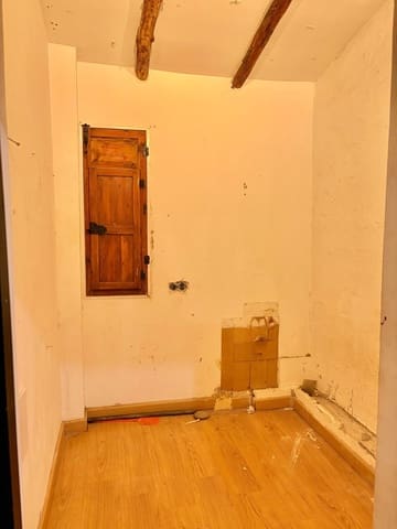 3 slaapkamer Finca/Landhuis te koop in Beniaján, Murcia stad - € 95.000 (Ref: 9613989)