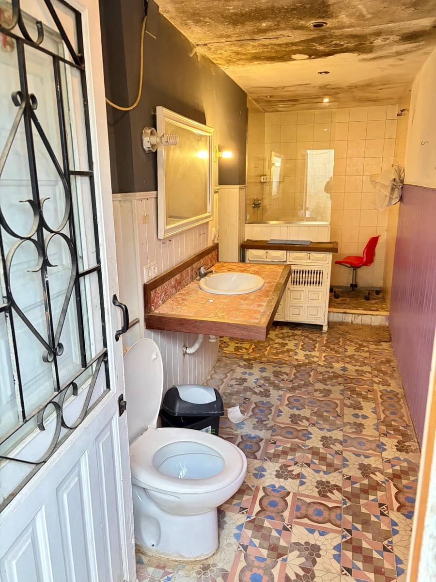 3 slaapkamer Finca/Landhuis te koop in Beniajan - € 95.000 (Ref: 9613989)