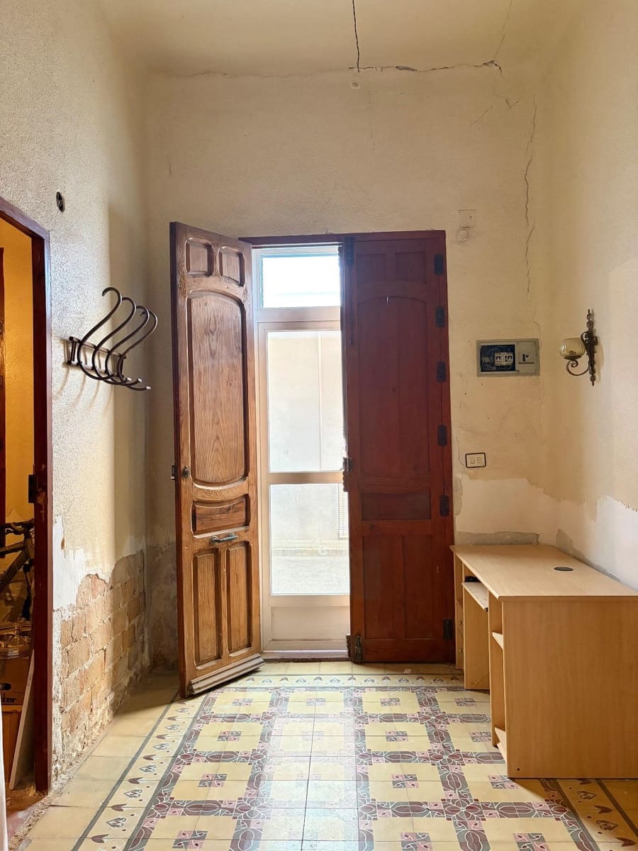 4 soverom Hus til salgs i Los Ramos med garasje - € 90 000 (Ref: 9613991)