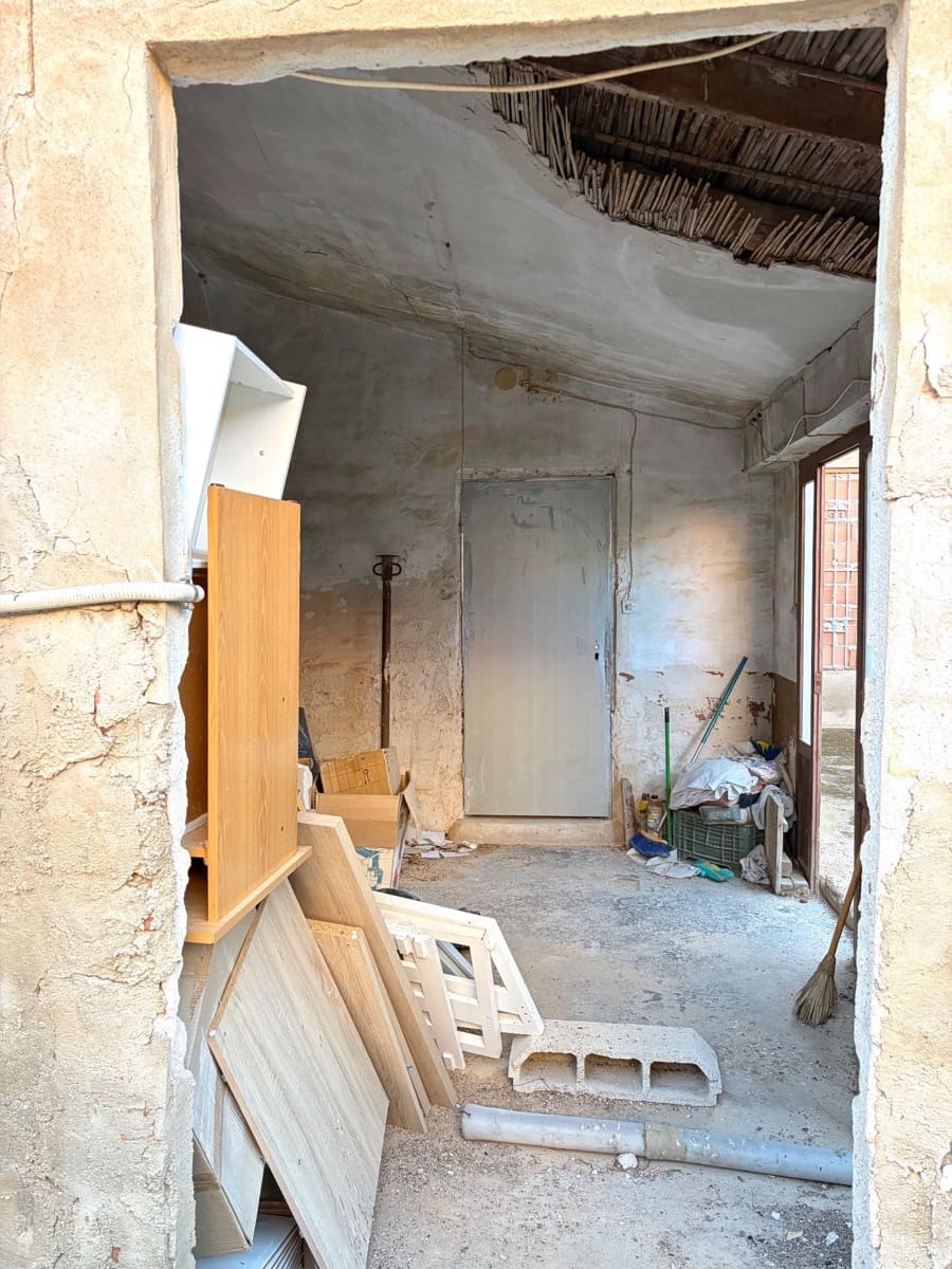 4 soverom Hus til salgs i Los Ramos med garasje - € 90 000 (Ref: 9613991)