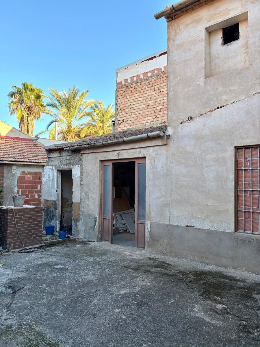 4 soverom Hus til salgs i Los Ramos med garasje - € 90 000 (Ref: 9613991)