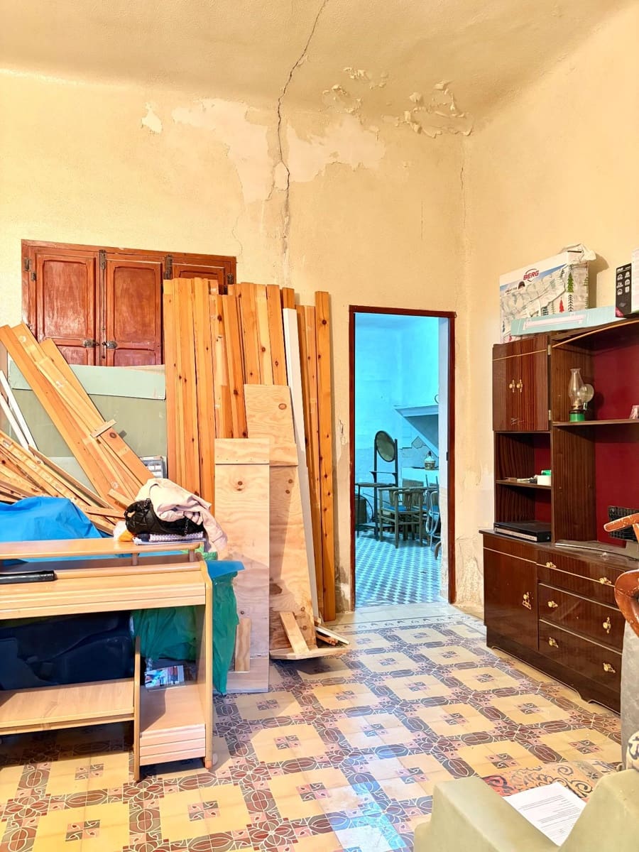 4 bedroom Townhouse for sale in Los Ramos with garage - € 90,000 (Ref: 9613991)