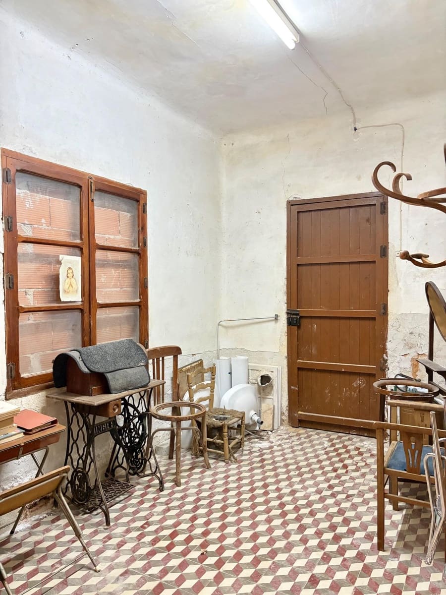 4 bedroom Townhouse for sale in Los Ramos with garage - € 90,000 (Ref: 9613991)