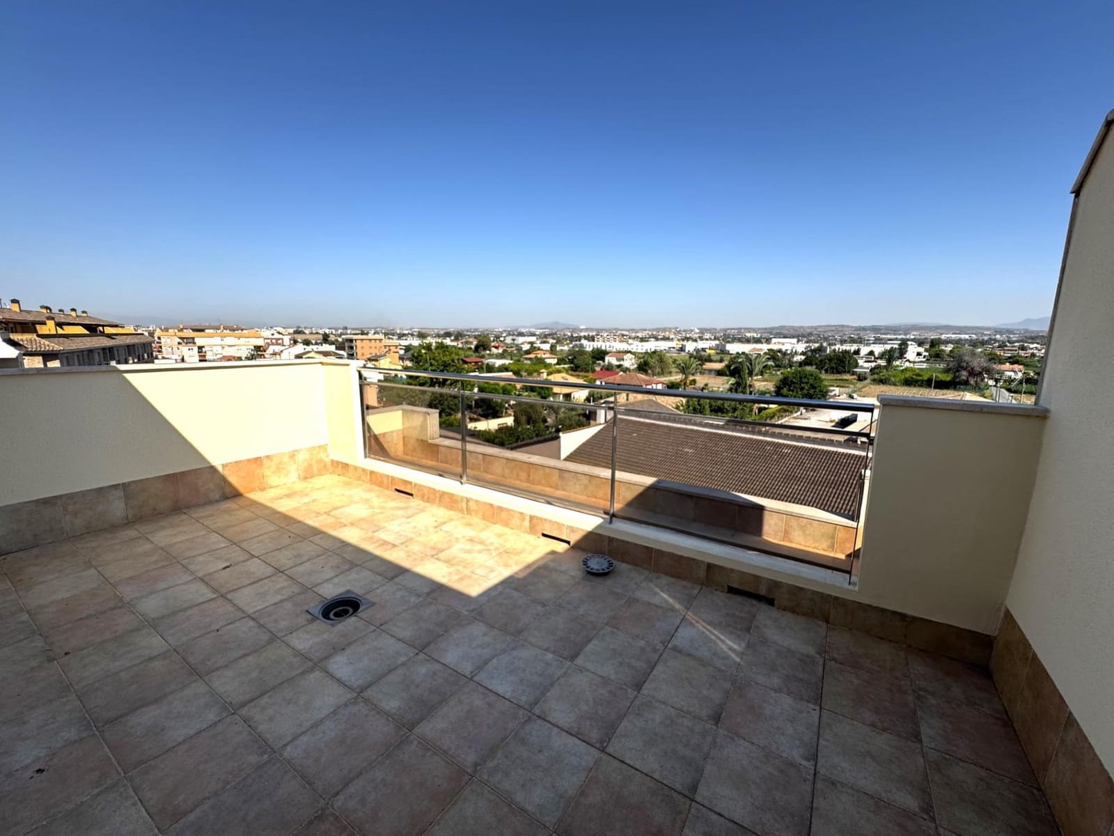 3 bedroom Flat for sale in Casillas with garage - € 169,900 (Ref: 9614000)