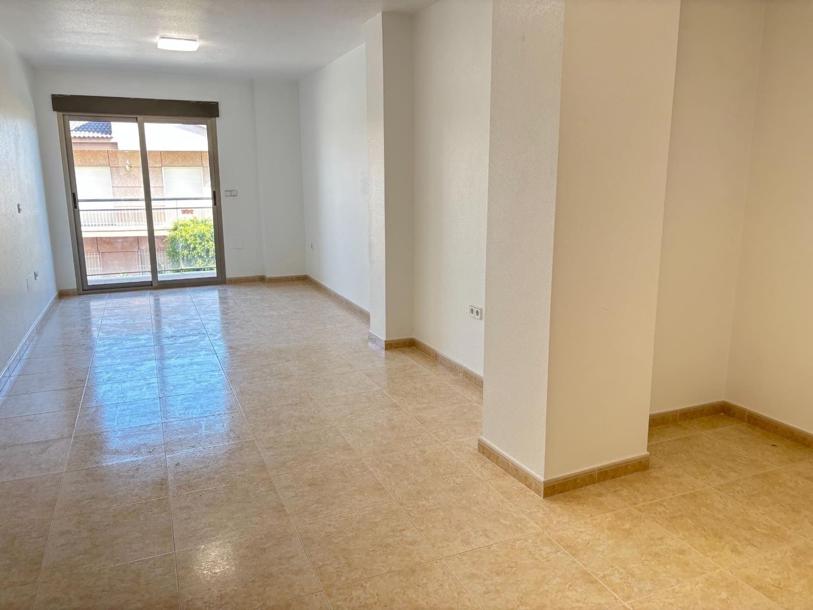 3 bedroom Flat for sale in Casillas with garage - € 169,900 (Ref: 9614000)