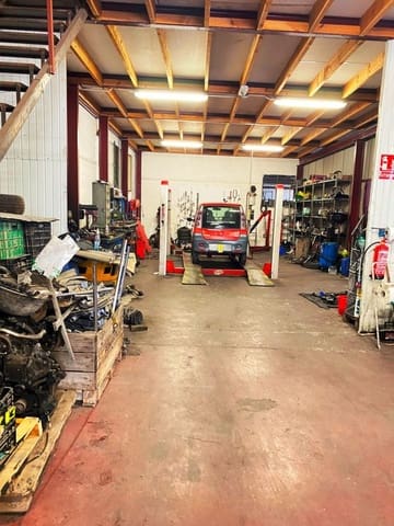 Bedrijf te koop in La Raya, Murcia stad met garage - € 175.000 (Ref: 9614002)