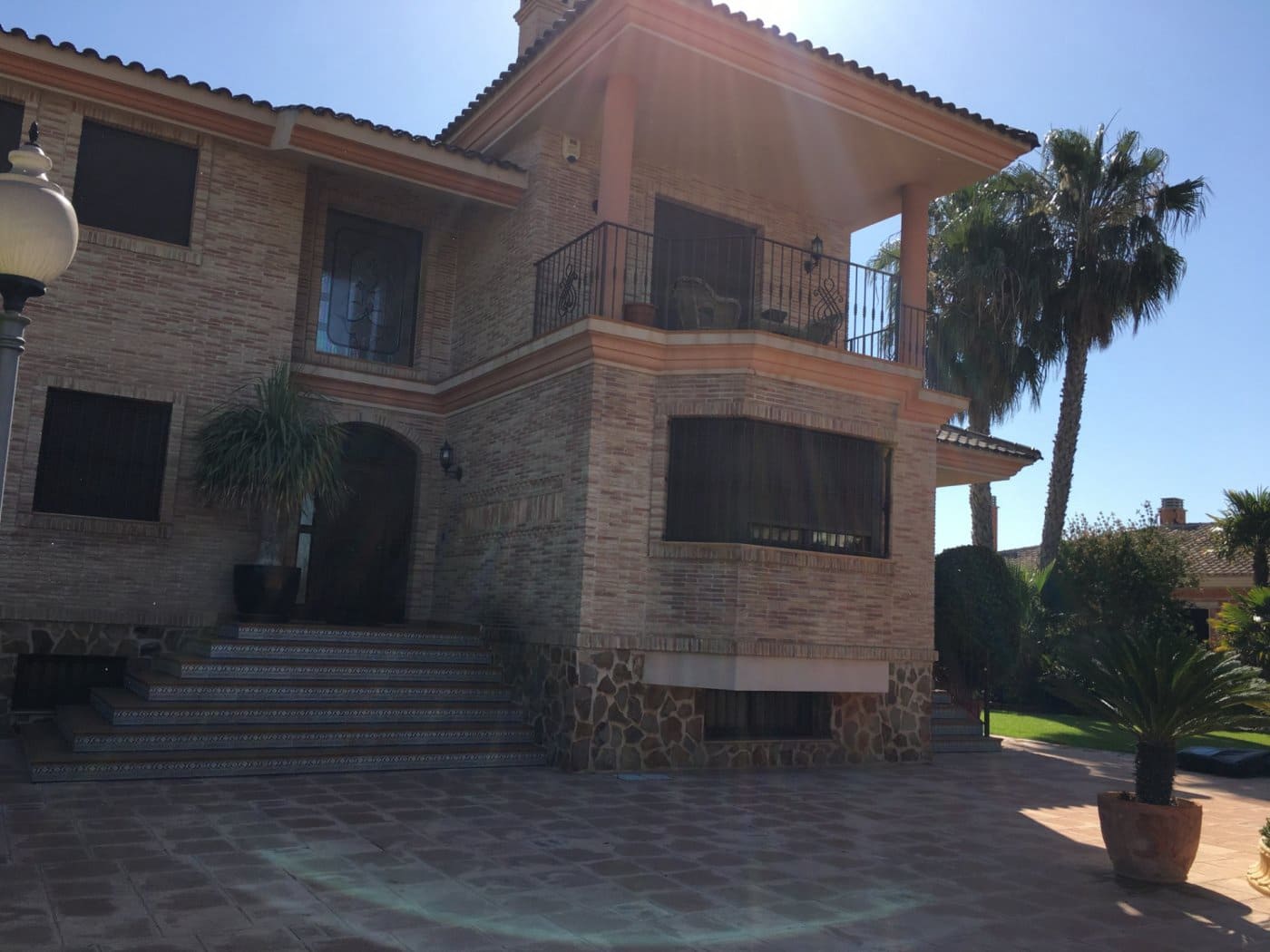 Chalet de 5 habitaciones en Santa Cruz en venta con piscina garaje - 550.000 € (Ref: 9614003)