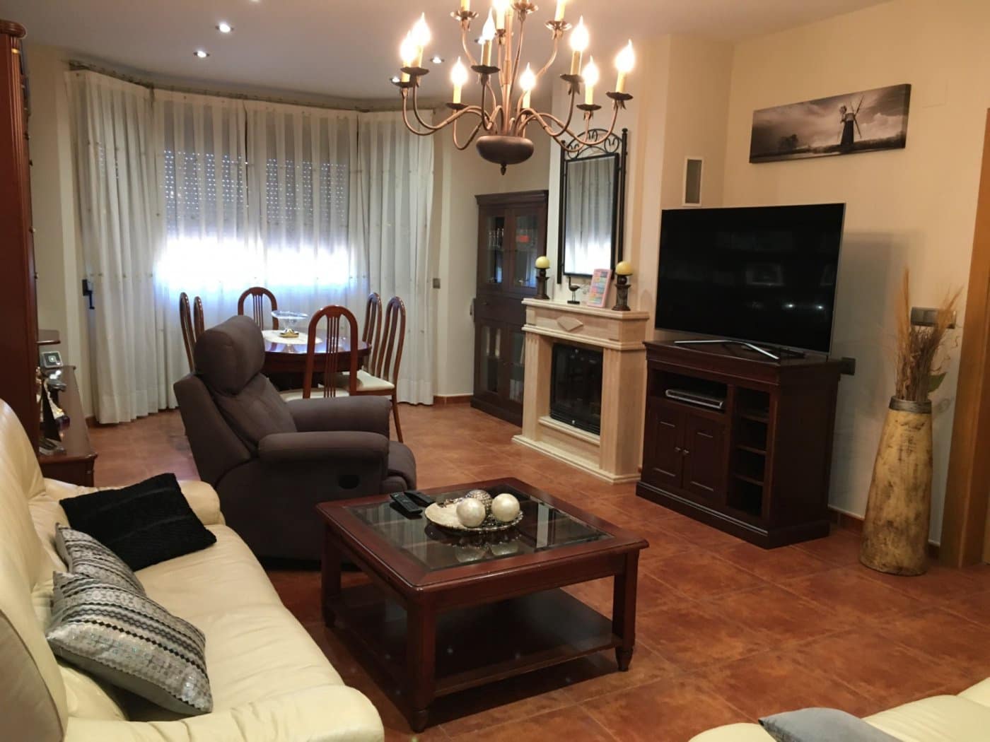 Chalet de 5 habitaciones en Santa Cruz en venta con piscina garaje - 550.000 € (Ref: 9614003)