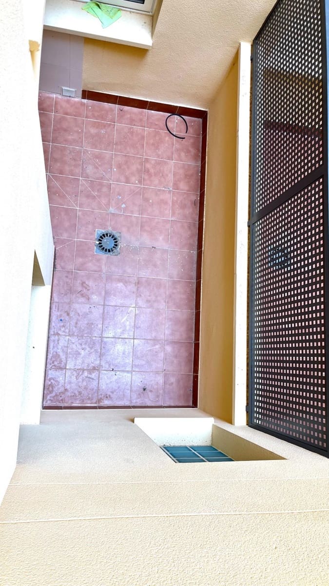 Flat te koop in Los Ramos met garage - € 125.000 (Ref: 9614004)