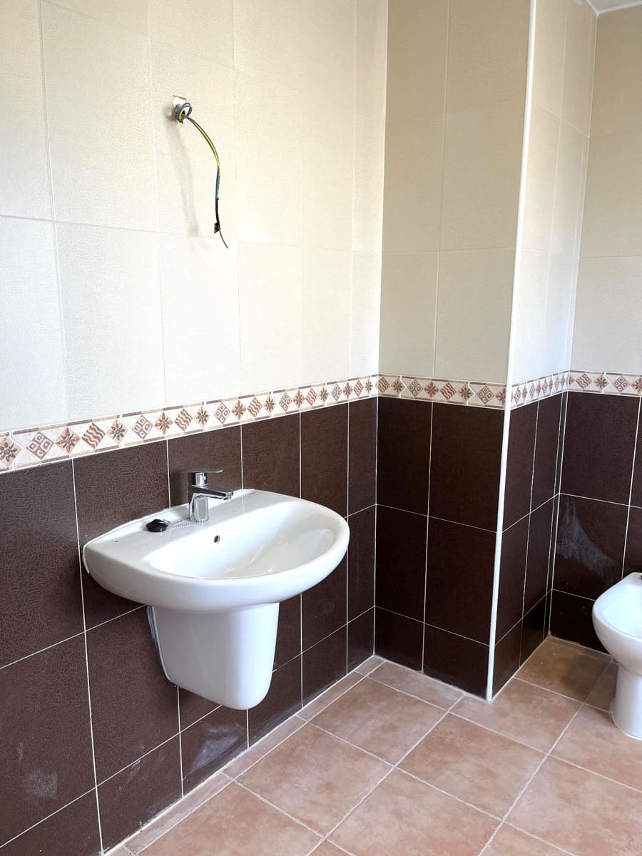 Flat te koop in Los Ramos met garage - € 125.000 (Ref: 9614004)