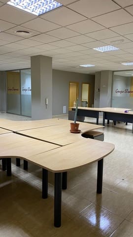 3 slaapkamer Kantoor te huur in Casillas, Murcia stad - € 2.500 (Ref: 9614005)