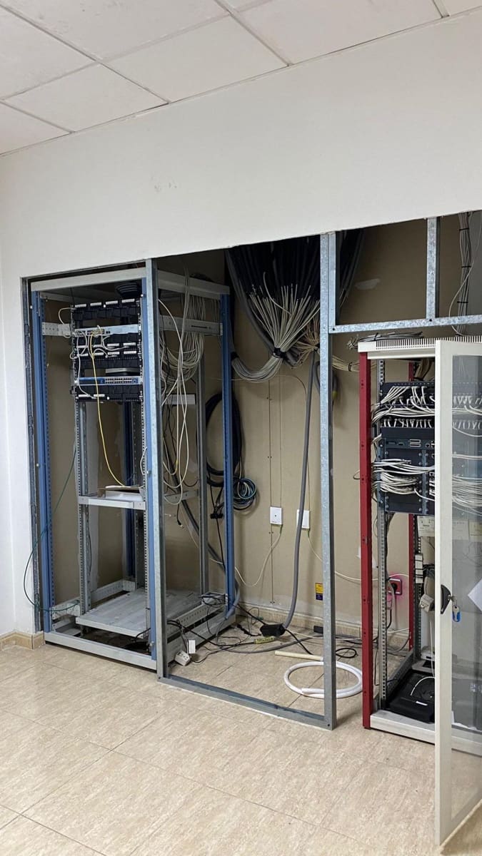 3 slaapkamer Kantoor te huur in Casillas - € 2.500 (Ref: 9614005)